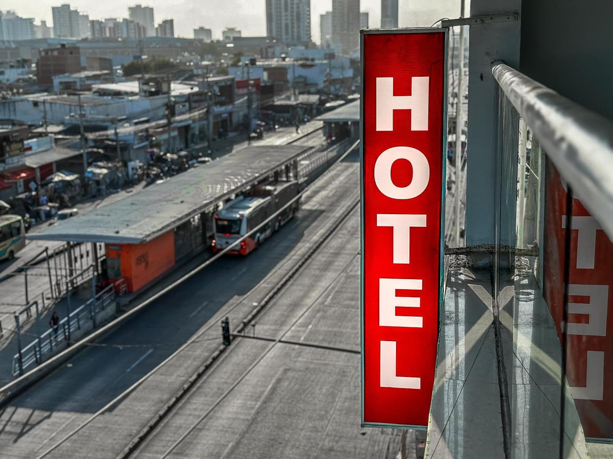 Hotel Bazurto Plaza Cartagena Luaran gambar
