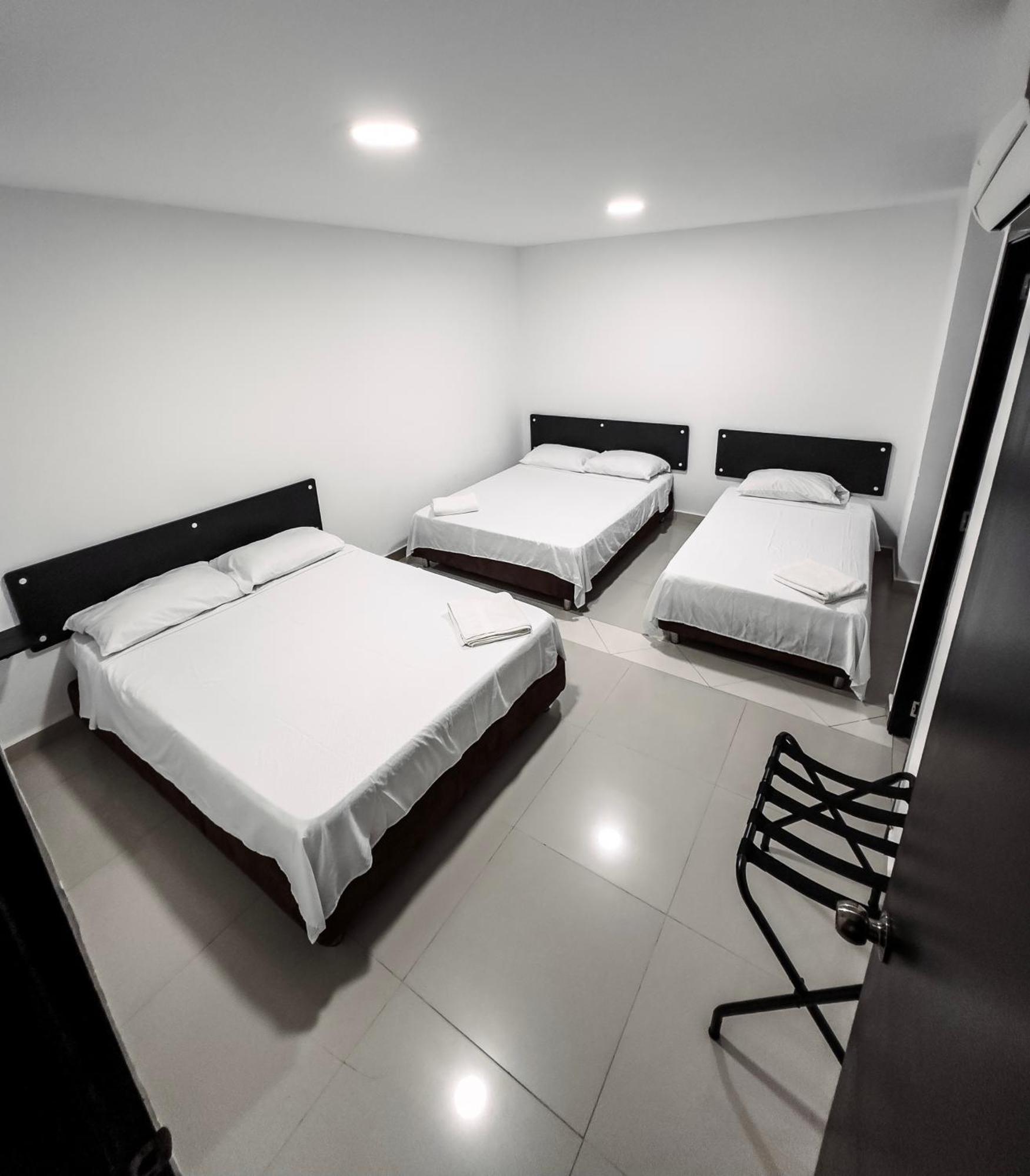 Hotel Bazurto Plaza Cartagena Luaran gambar